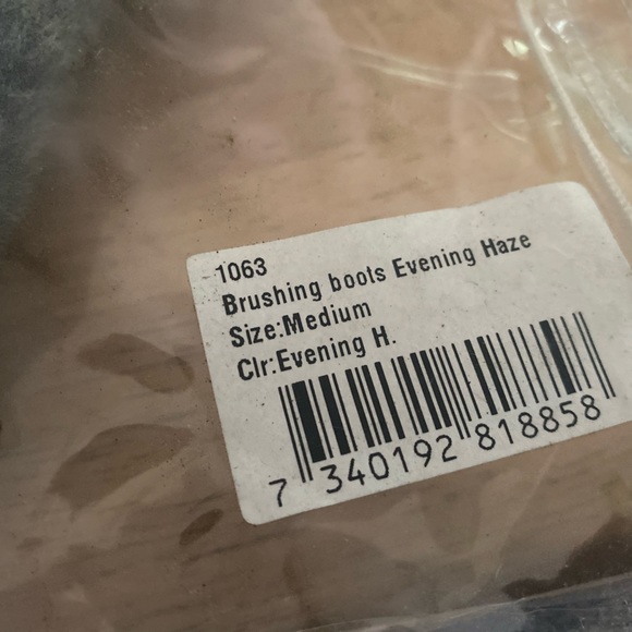 Equestrian Stockholm Brushing Boots - Picture 10 of 12